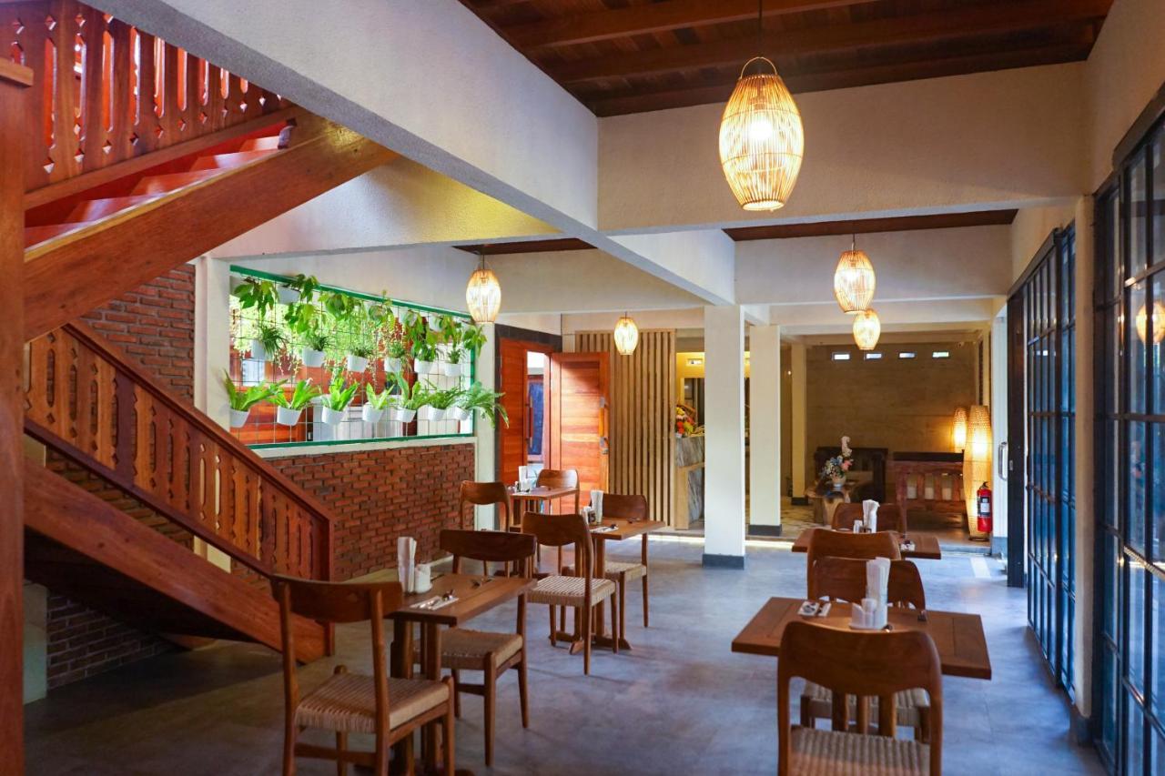 La'Villaris Hotel & Resto Kuta (Lombok) Exterior foto